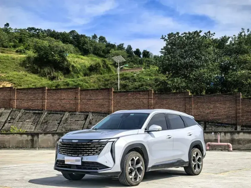 2023 Geely StarRay 1.5T 181HP L4 7DCT