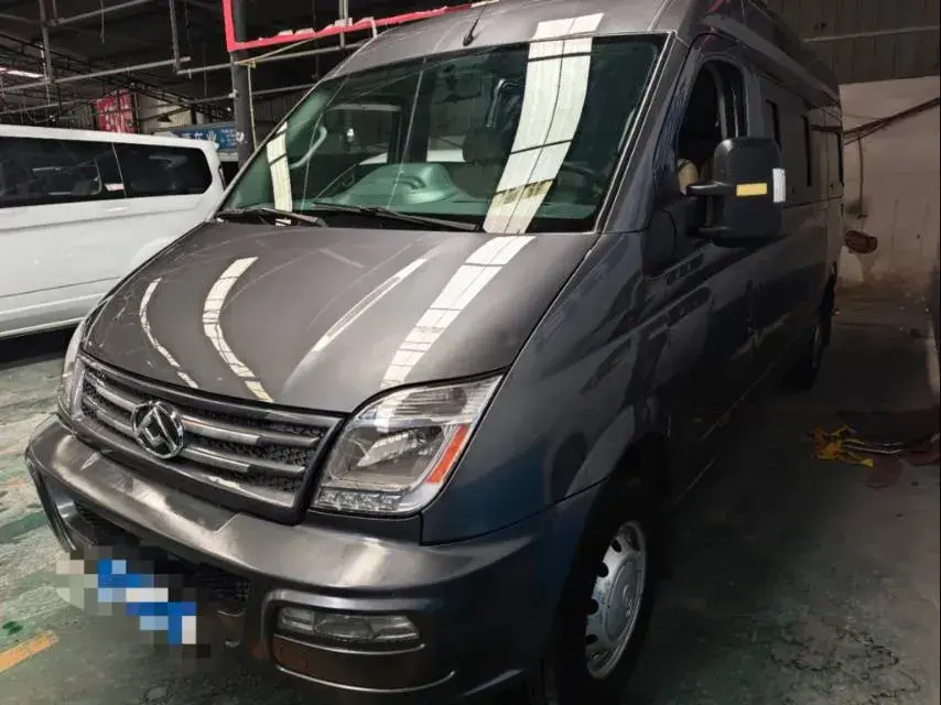 2020 MAXUS XinTu V80 2.5T 136HP L4 6AMT