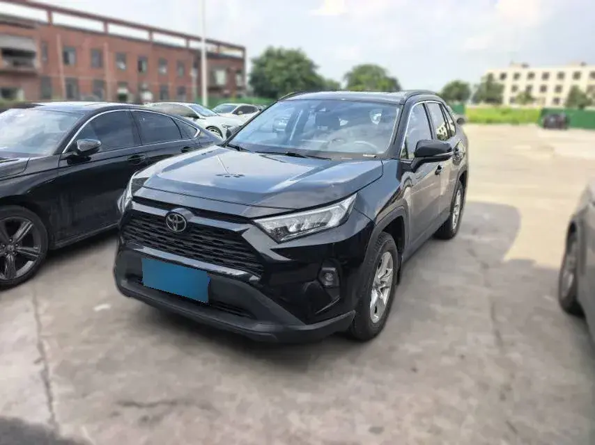 2023 Toyota RAV4 2.0L 171HP L4 CVT
