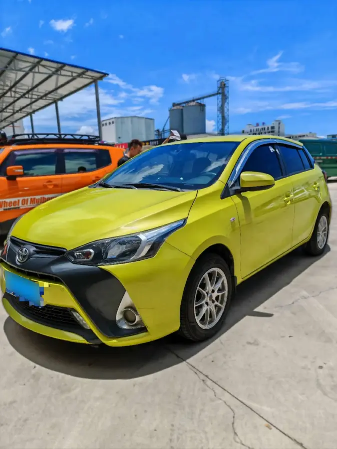 2019 Toyota Yaris L 1.5L 110HP L4 CVT