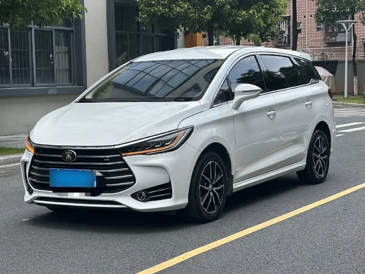 2018 BYD Song MAX 1.5T 154HP L4 6DCT