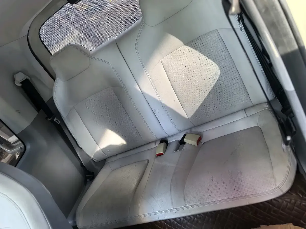 2023 WuLing Air ev BEV 28.4KWH,autocango,china used car exporter,china ev exporter,chinese used car exporter,chinese used ev exporter