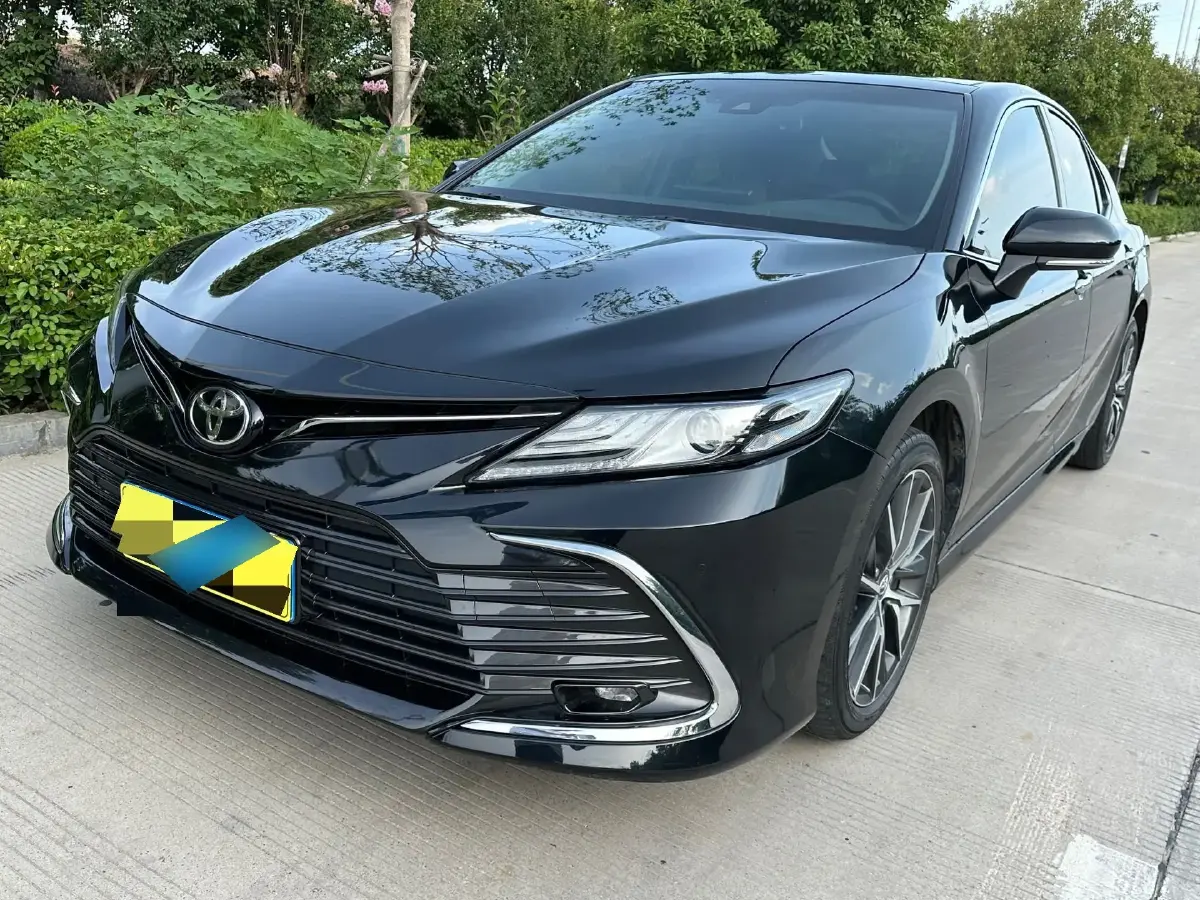 2021 Toyota Camry 2.5L 209HP L4 8AT