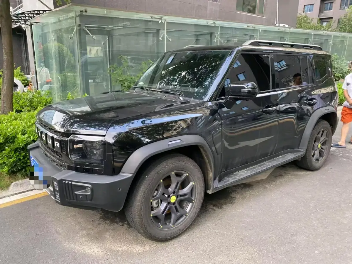 2023 Jetour Traveller 2.0T 254HP L4 7DCT