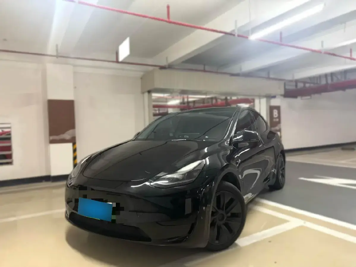 2023 Tesla Model Y BEV 60KWH