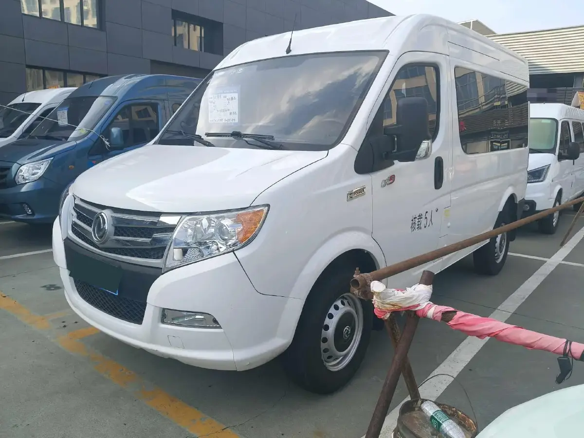 2018 DongFeng DFAC YuFeng 2.5T 136HP L4 6MT