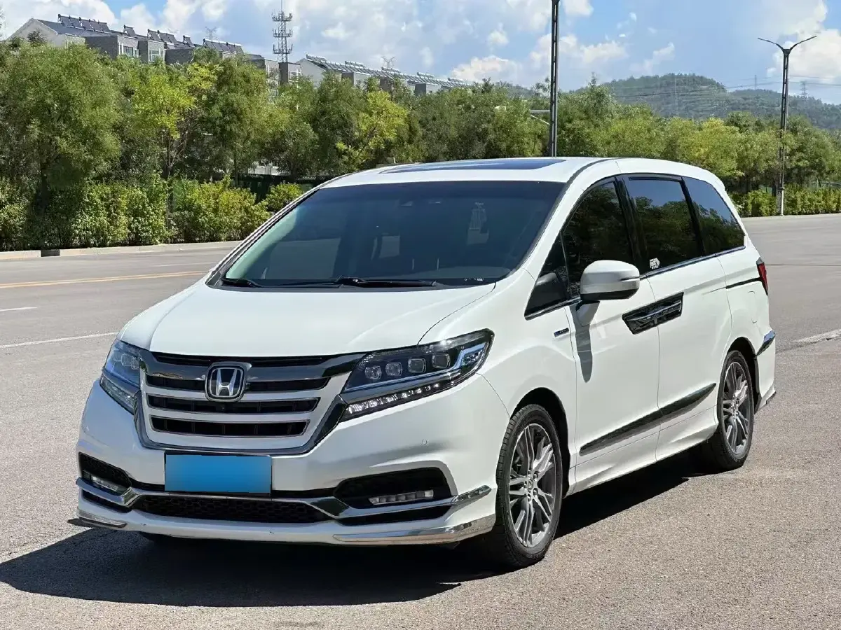 2019 Honda Elysioin 2.0L 146HP L4 E-CVT Hybrid