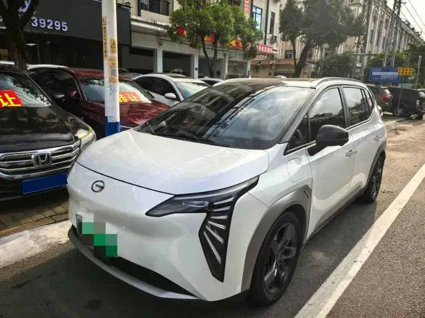 2023 Aion Y BEV 61.7KWH