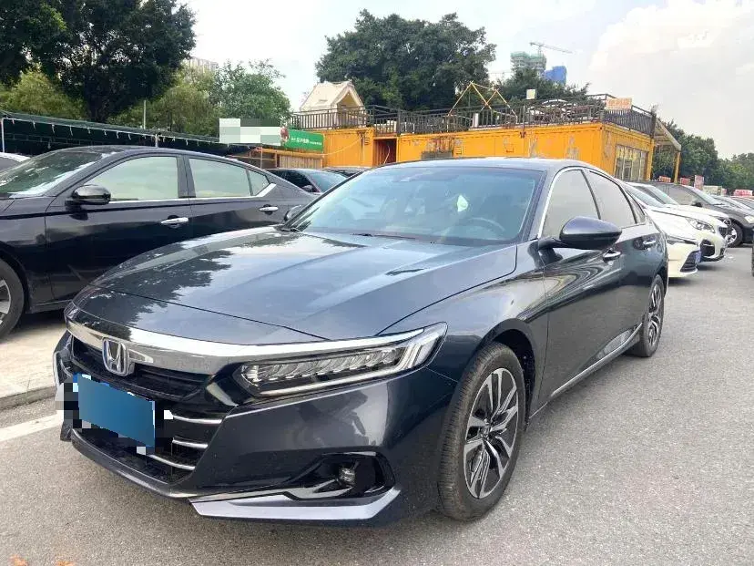 2022 Honda Accord 2.0L 146HP L4 E-CVT Hybrid
