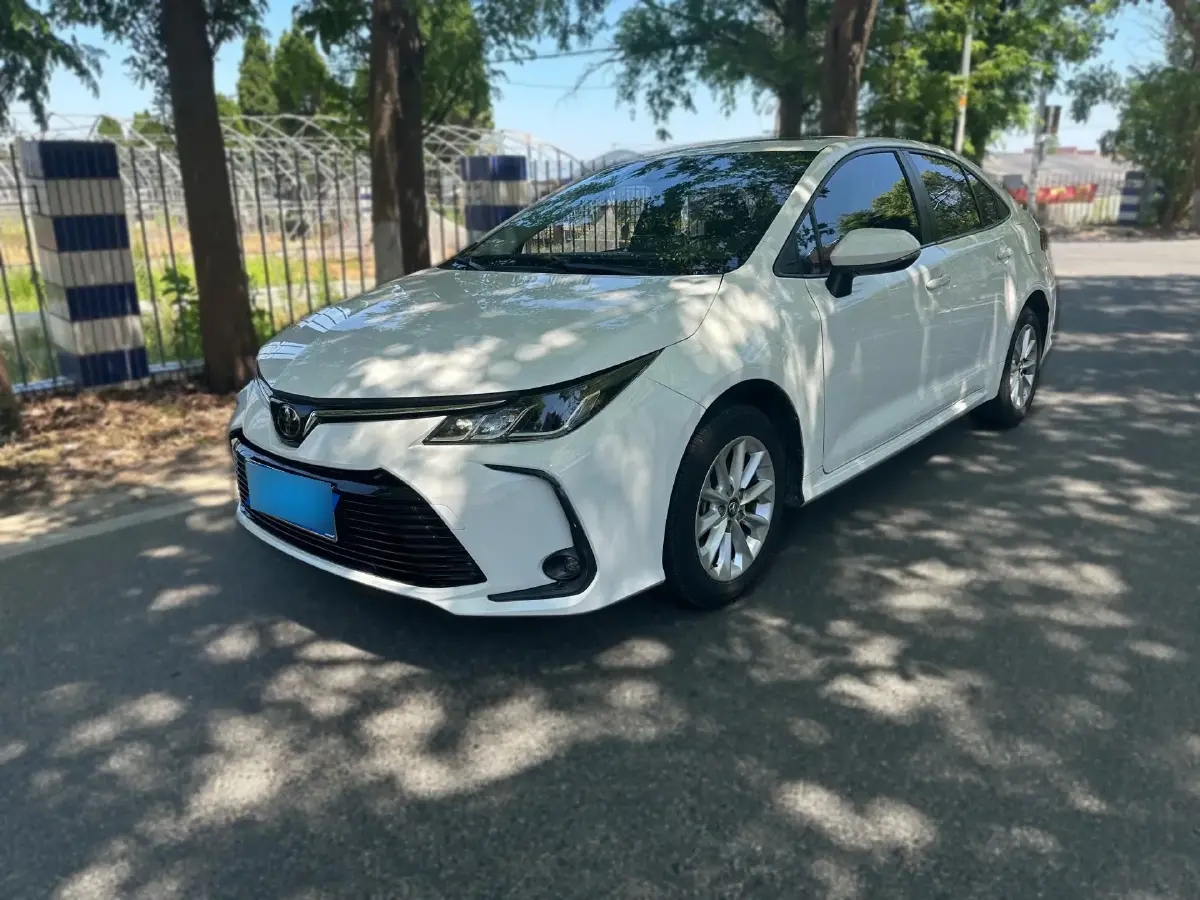 2021 Toyota Corolla 1.2T 116HP L4 CVT