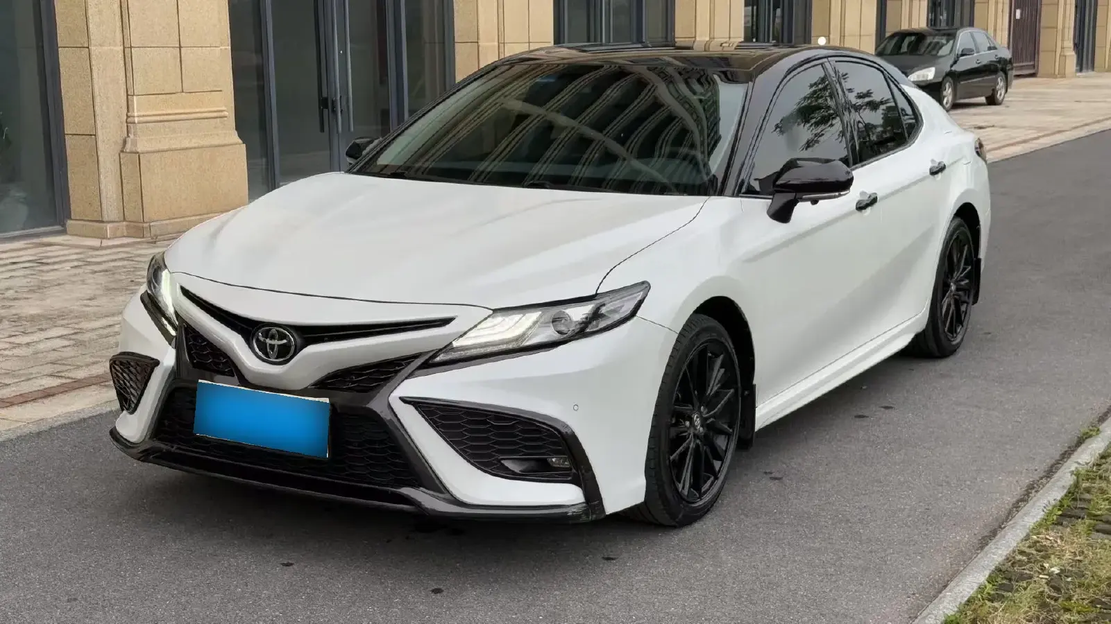 2022 Toyota Camry 2.0L 178HP L4 CVT