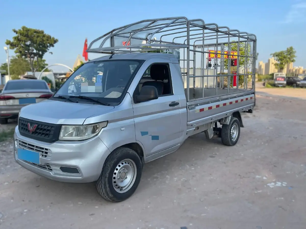 2019 WuLing RongGuang New Truck 1.5L 107HP L4 5MT