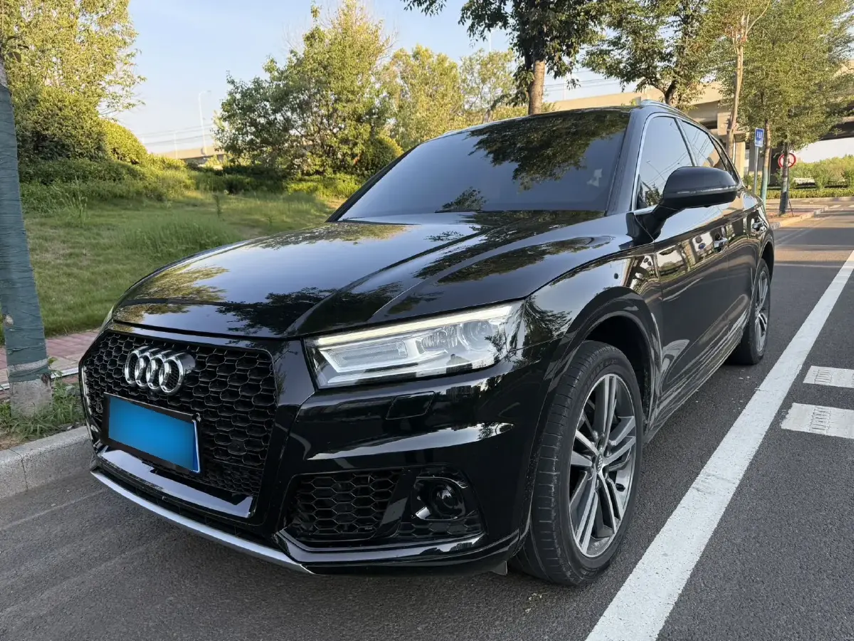 2020 Audi Q5L 2.0T 190HP L4 7DCT