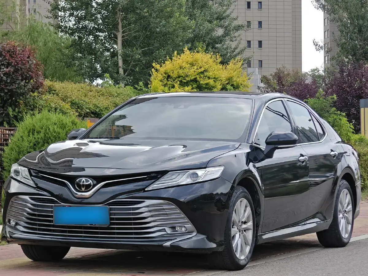 2019 Toyota Camry 2.0L 178HP L4 CVT