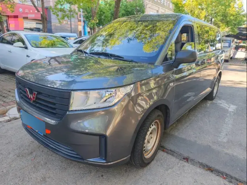 2022 WuLing ZhengChen 2.0L 136HP L4 6MT