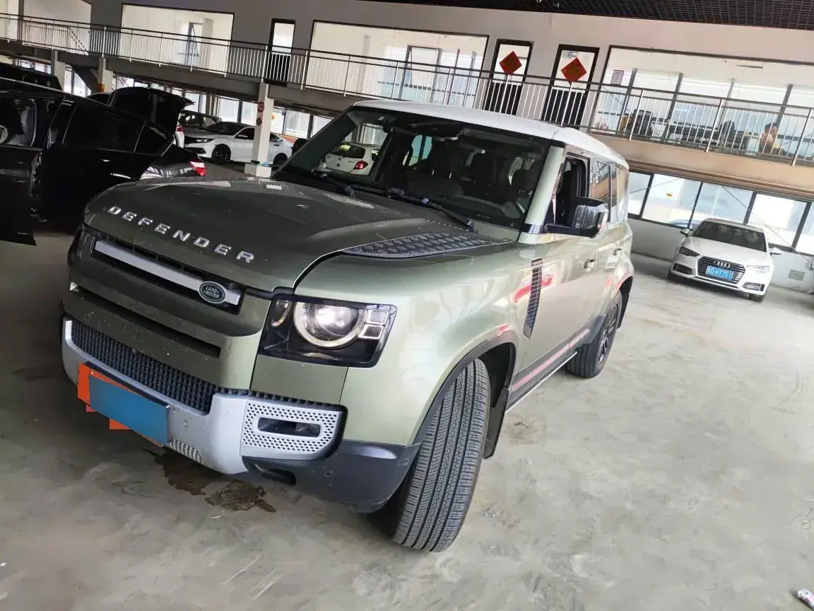 2020 Land Rover Defender 3.0T 400HP L6 8AT