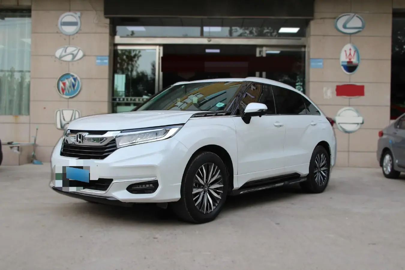 2020 Honda Avancier 2.0T 272HP L4 9AT