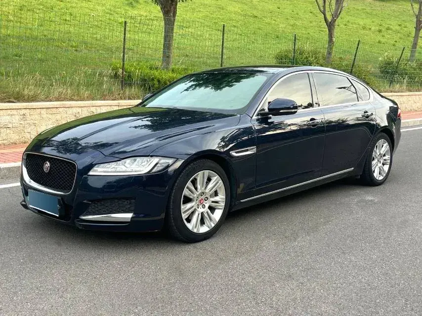 2023 BMW X3 2.0T 245HP L4 8AT