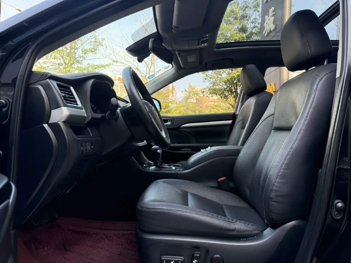 2019 SsangYong Rexton 2.0T 224HP L4 6AT,autocango,china used car exporter,china ev exporter,chinese used car exporter,chinese used ev exporter