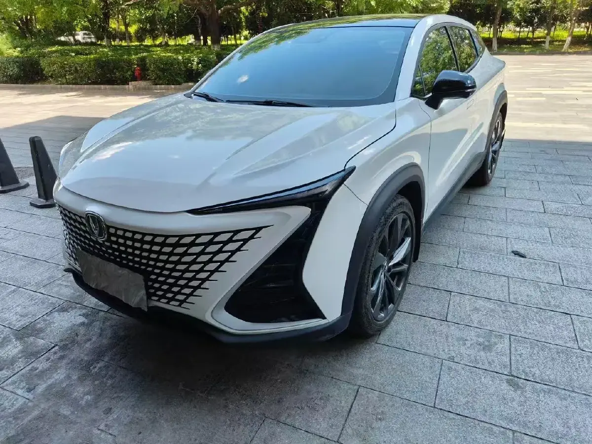 2020 ChangAn UNI-T 1.5T 180HP L4 7DCT