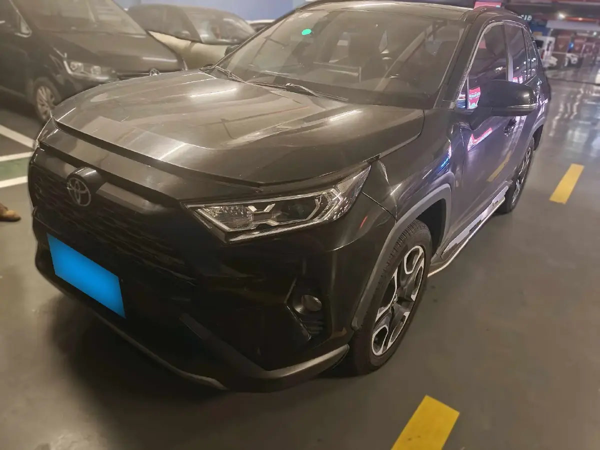 2020 Toyota RAV4 2.0L 171HP L4 CVT
