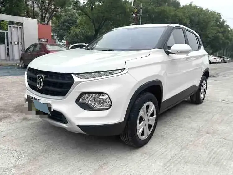 2020 BaoJun 310W 1.5L 105HP L4 5AMT