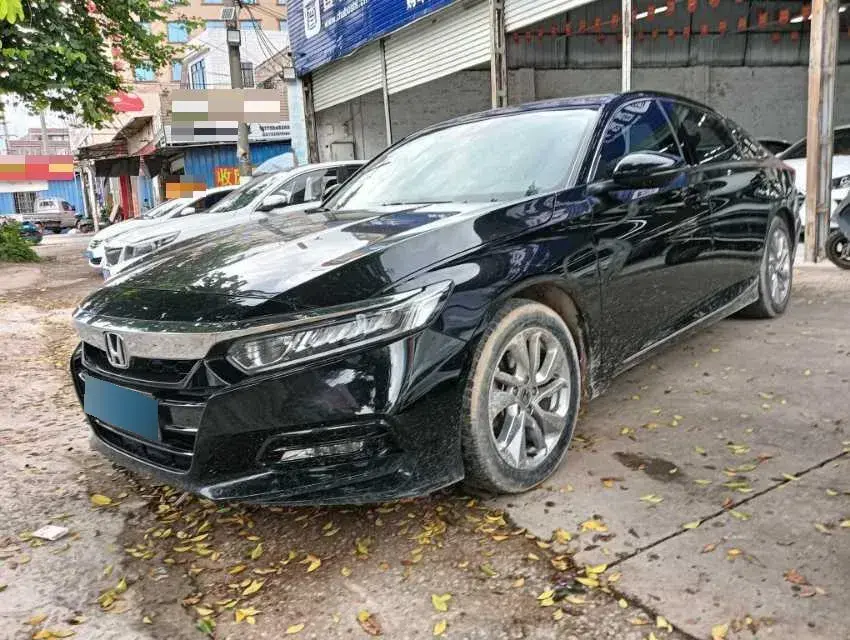 2018 Honda Accord 1.5T 194HP L4 CVT