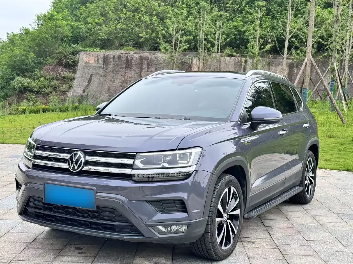 2019 Volkswagen Tharu 1.4T 150HP L4 7DCT