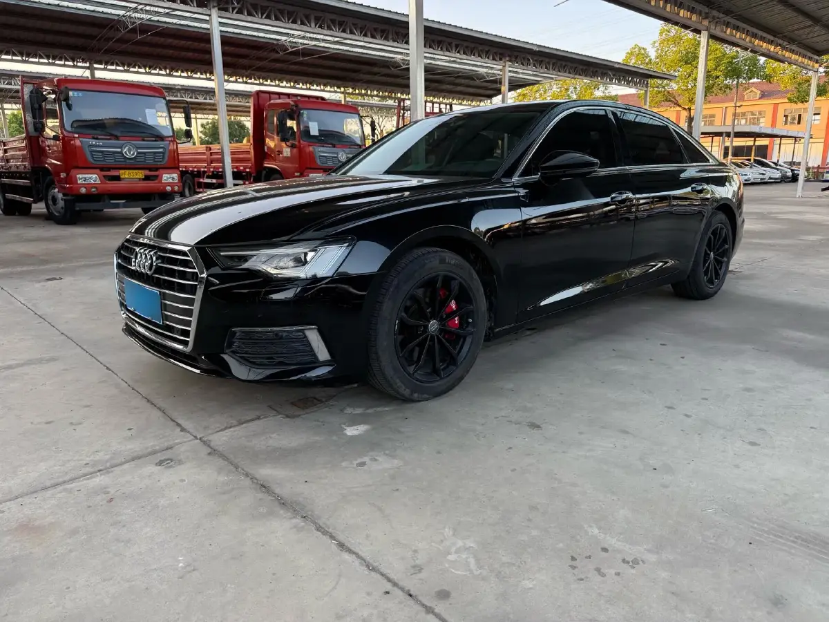 2020 Audi A6L 2.0T 190HP L4 7DCT