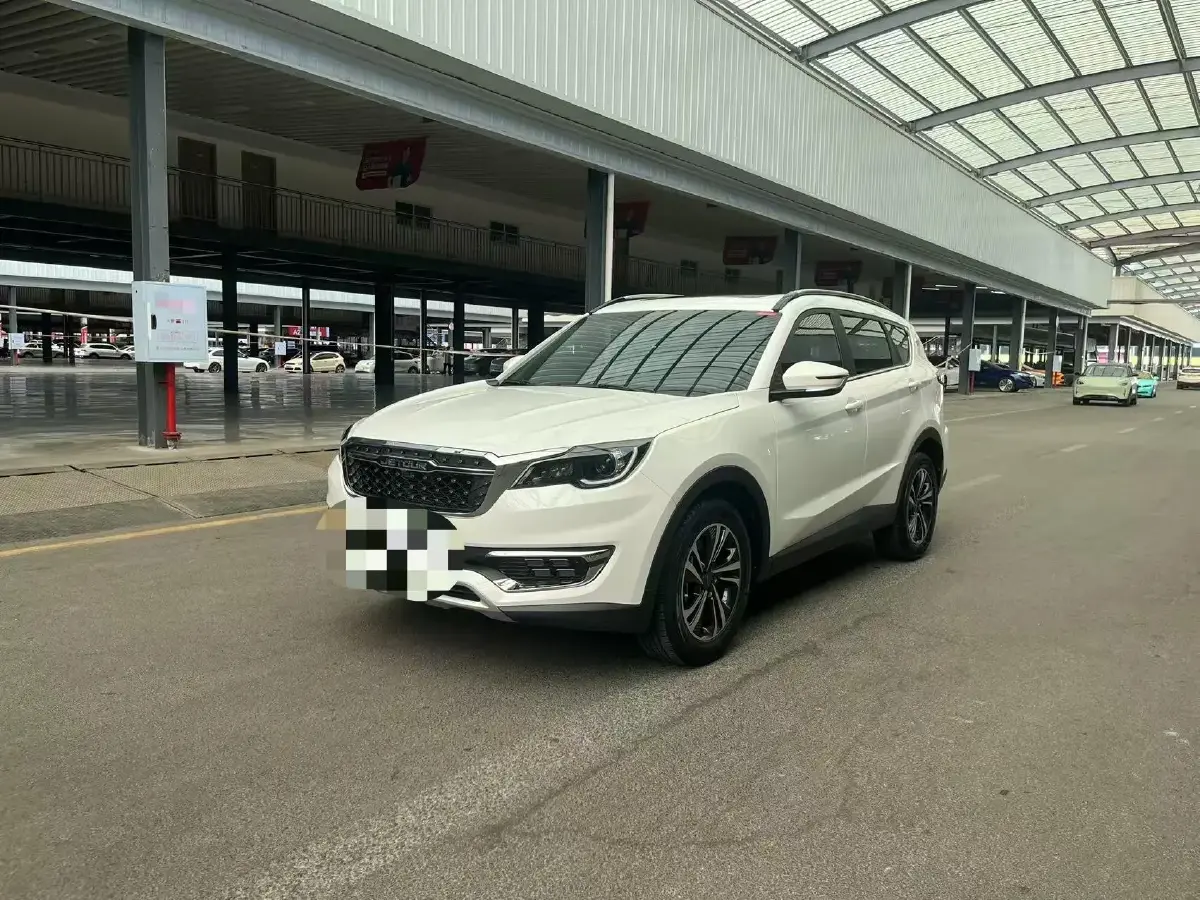 2023 Jetour X70 Plus 1.5T 156HP L4 6MT