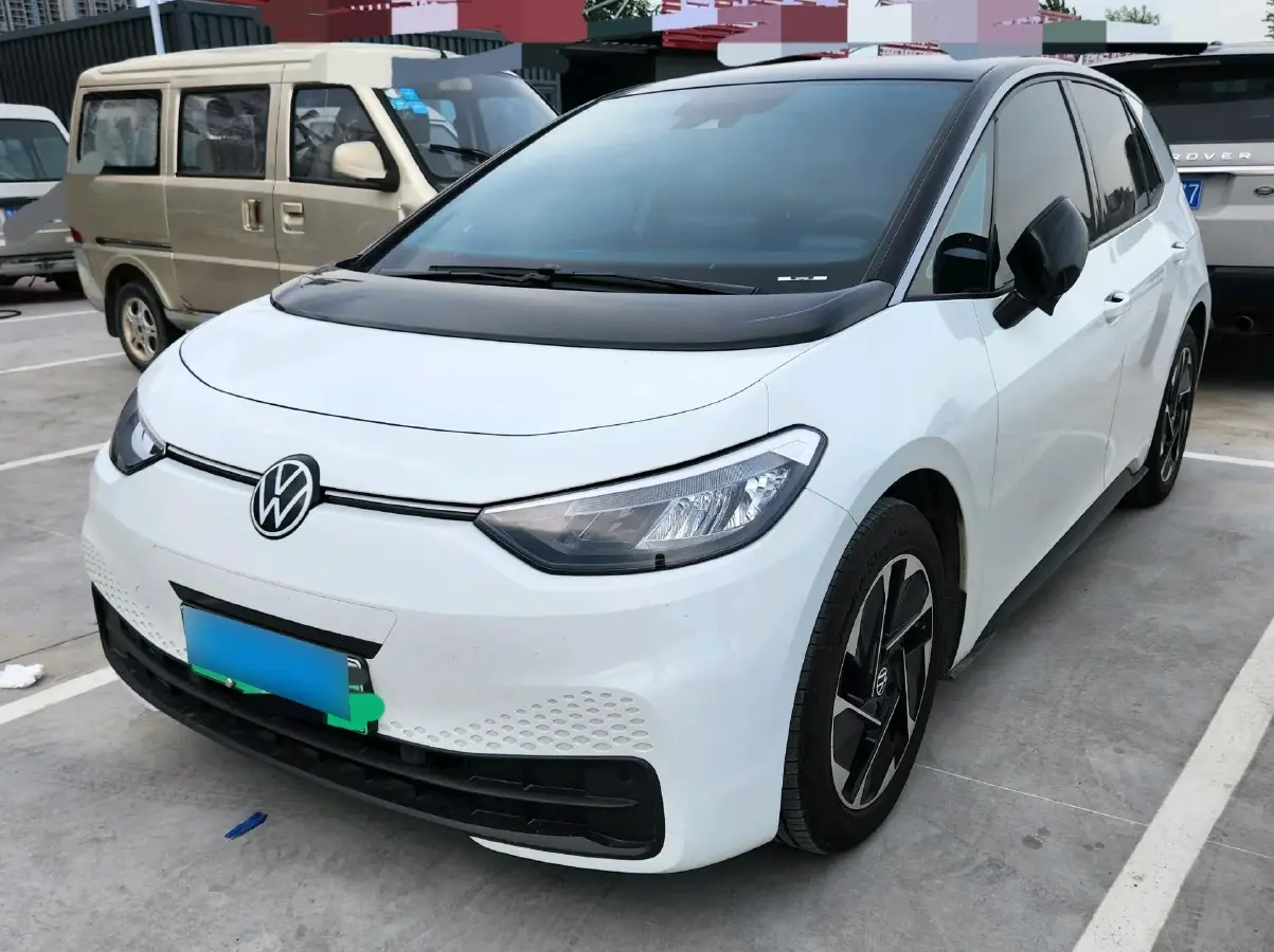 2025 Volkswagen ID.3 BEV 52.8KWH