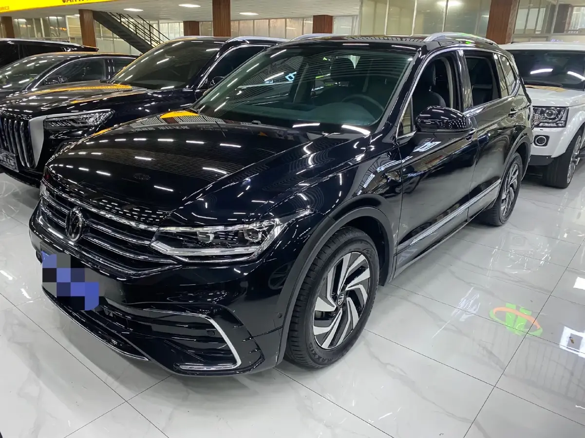 2024 Volkswagen Tiguan L 2.0T 186HP L4 7DCT