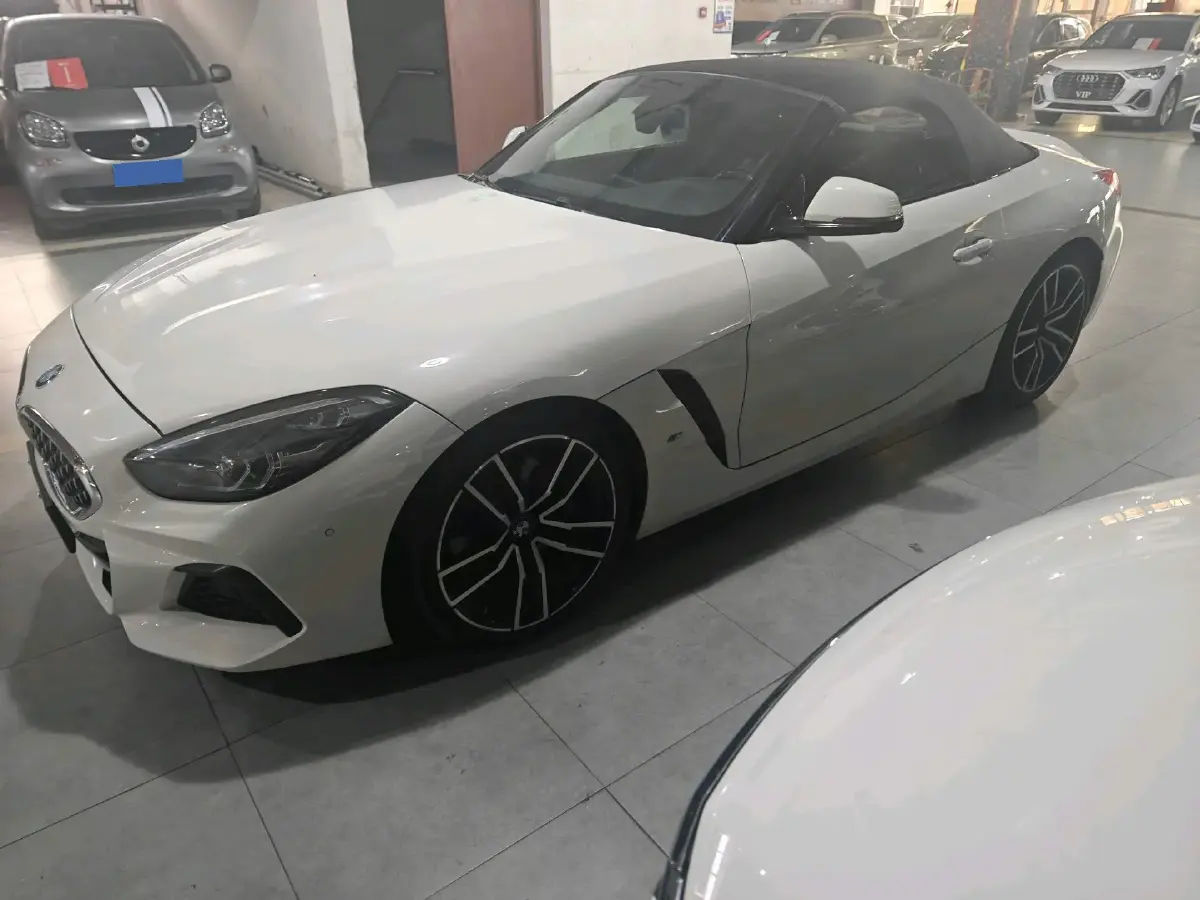 2019 BMW Z4 2.0T 197HP L4 8AT