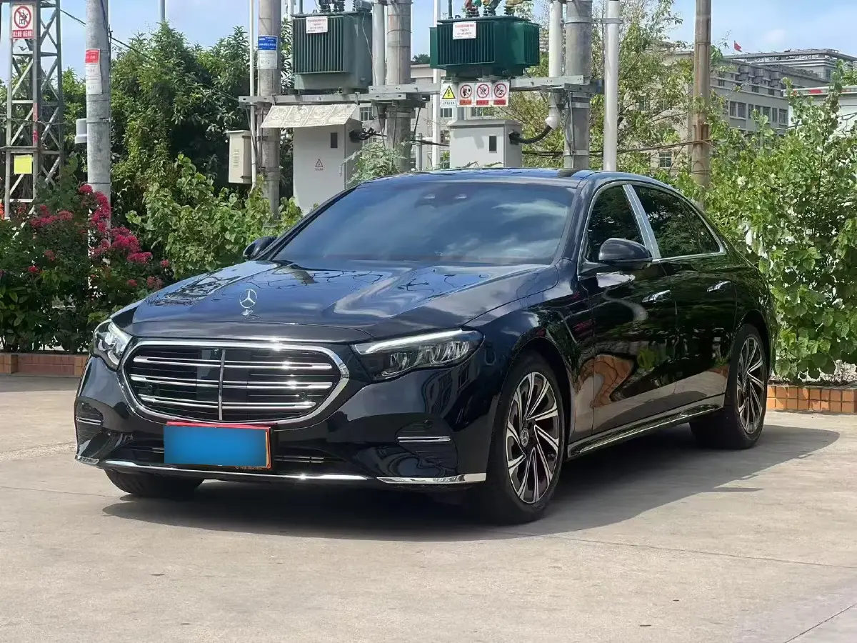 2025 Mercedes-Benz E Class 2.0T 258HP L4 9AT