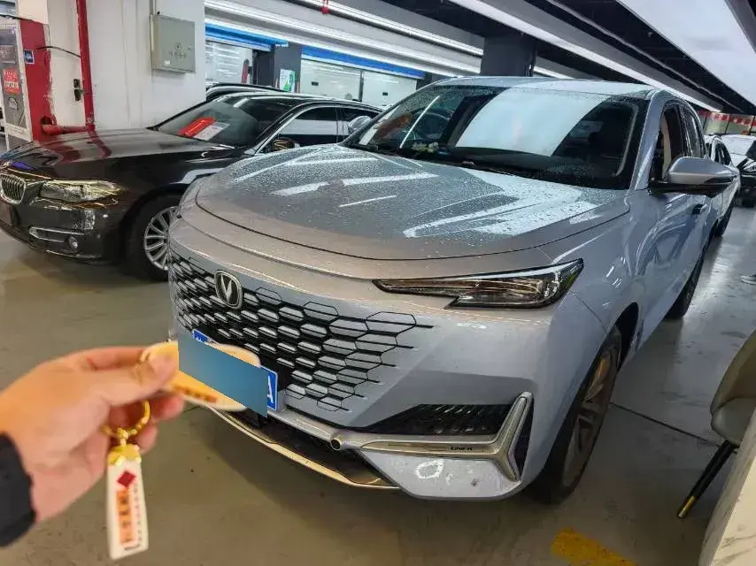 2021 ChangAn UNI-K 2.0T 233HP L4 8AT