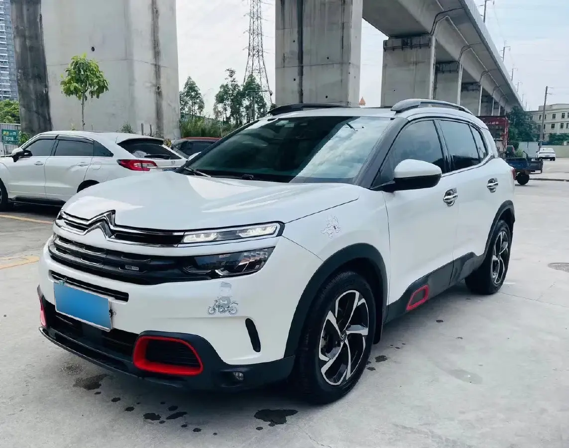 2017 Citroen C5 Aircross 1.6T 167HP L4 6AT