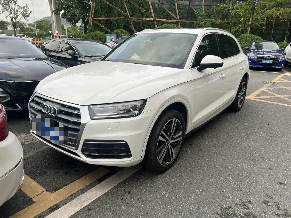 2020 Audi Q5L 2.0T 190HP L4 7DCT