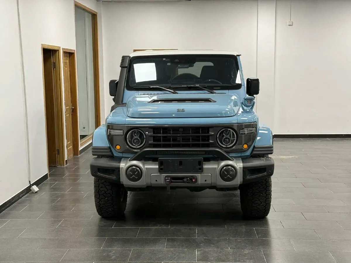 2025 212 212 T01 2.0T 252HP L4 8AT,autocango,china used car exporter,china ev exporter,chinese used car exporter,chinese used ev exporter