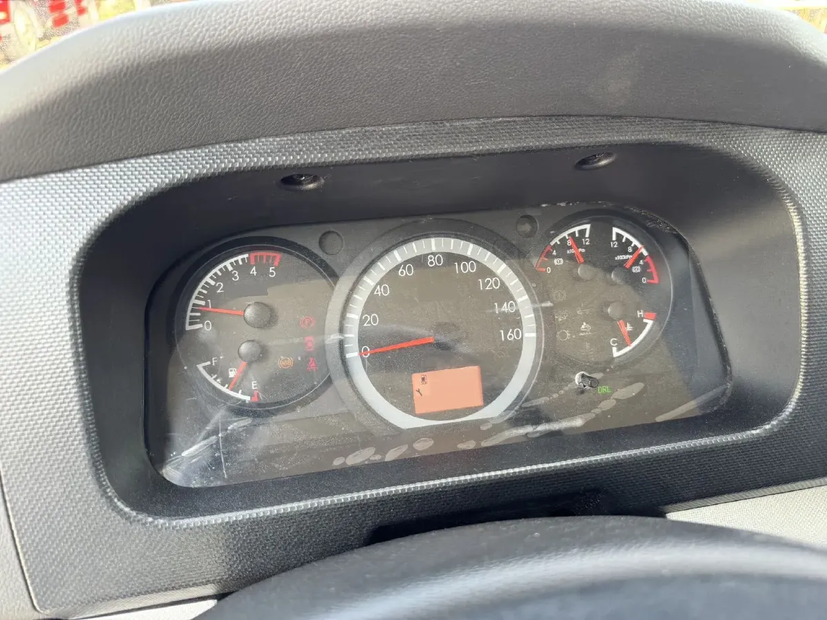 2015 Dongfeng DongFeng Pickup 2.4T 82HP L4 5MT,autocango,china used car exporter,china ev exporter,chinese used car exporter,chinese used ev exporter