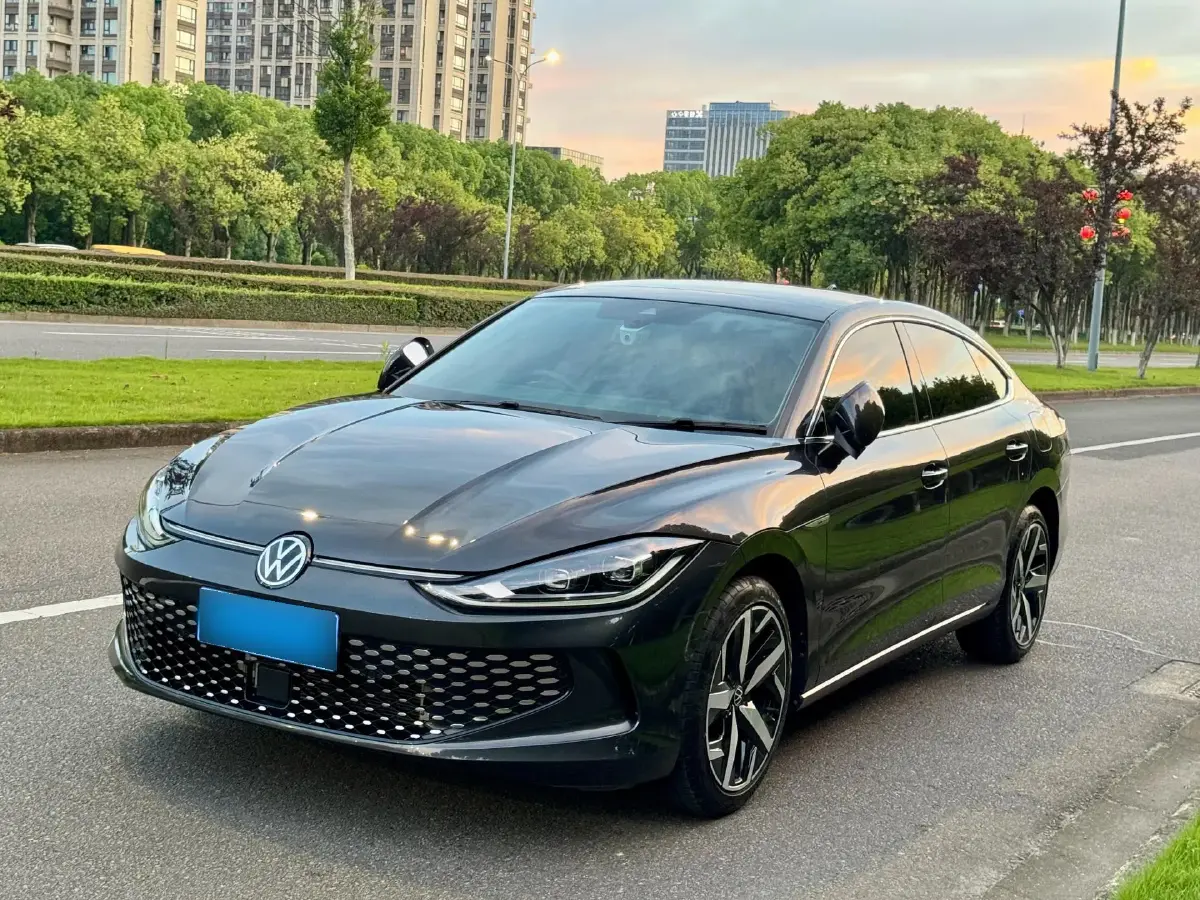 2023 Volkswagen Lamando 1.4T 150HP L4 7DCT