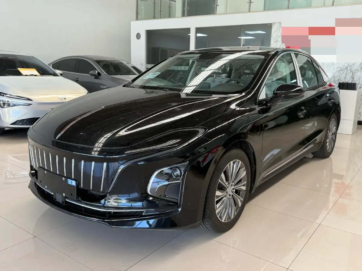 2024 HongQi E-QM5 BEV 72KWH