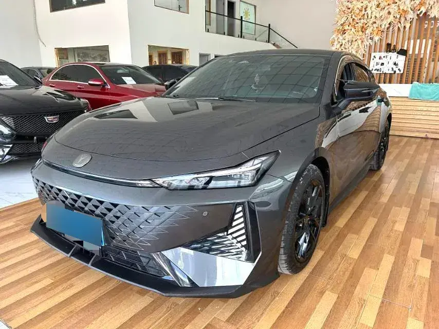 2024 ChangAn UNI-V 1.5T 188HP L4 7DCT