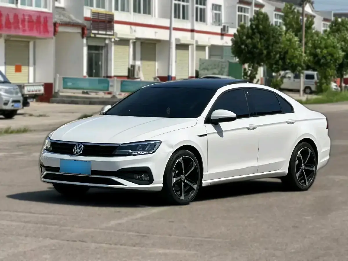 2021 Volkswagen Lamando 1.4T 131HP L4 7DCT