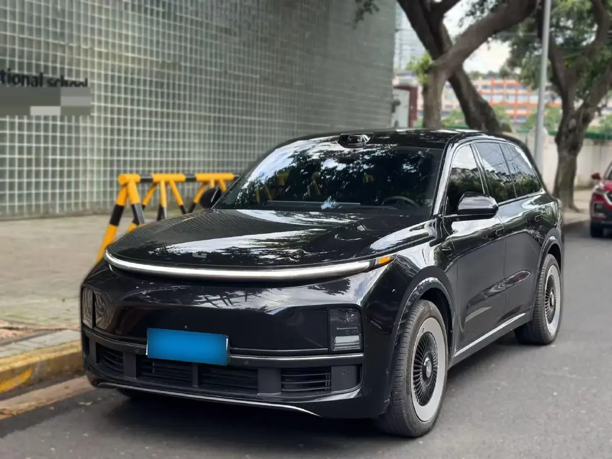 2022 Li L9 Range Extended 154HP REEV 42.6KWH