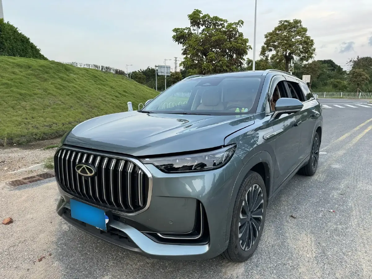 2023 Chery Tiggo 9 2.0T 261HP L4 8AT