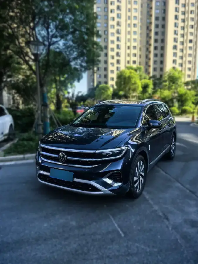 2021 Volkswagen Talagon 2.0T 220HP L4 7DCT