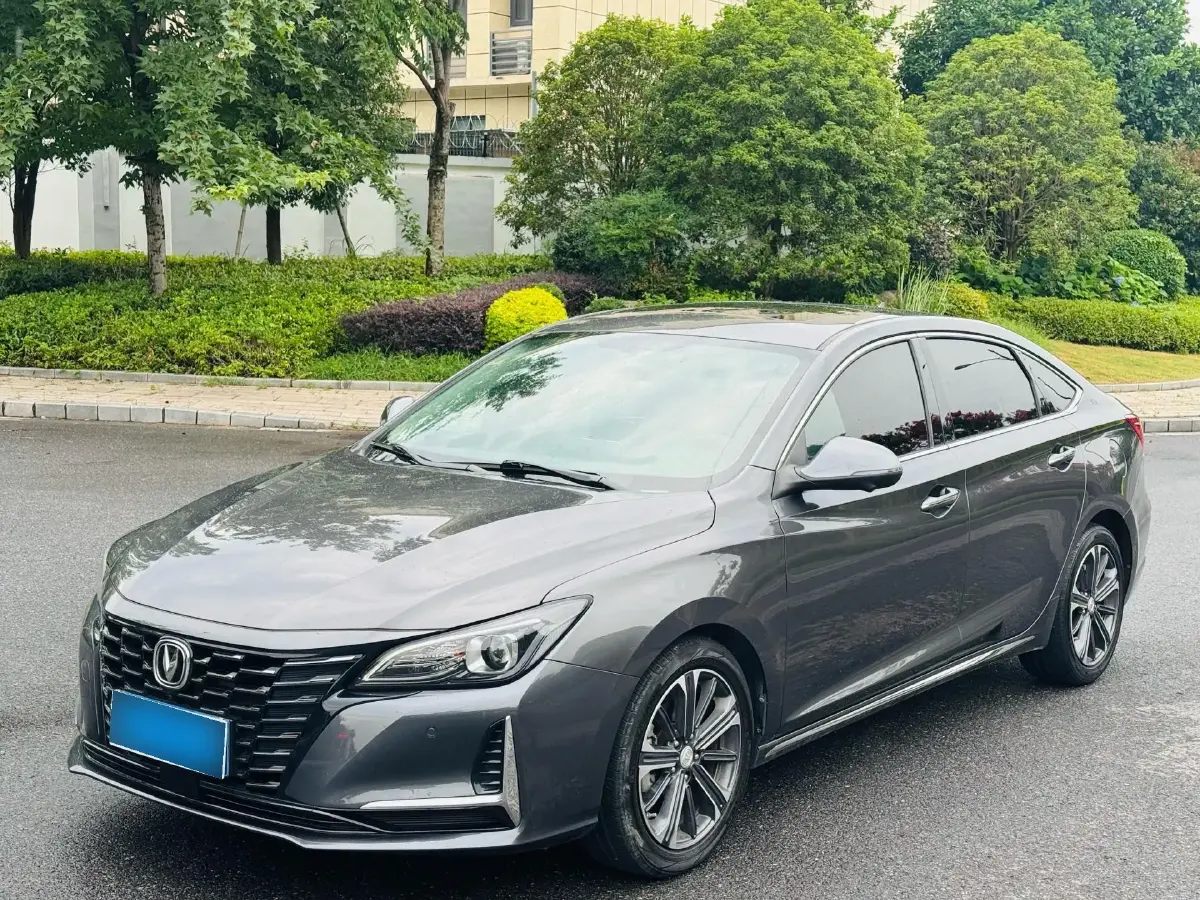 2022 ChangAn Raeton CC 1.5T 188HP L4 7DCT