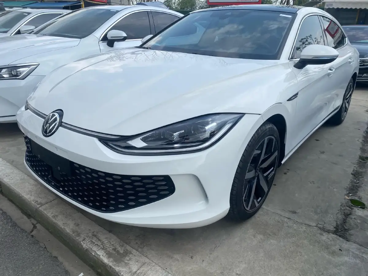 2022 Volkswagen Lamando 1.4T 150HP L4 7DCT