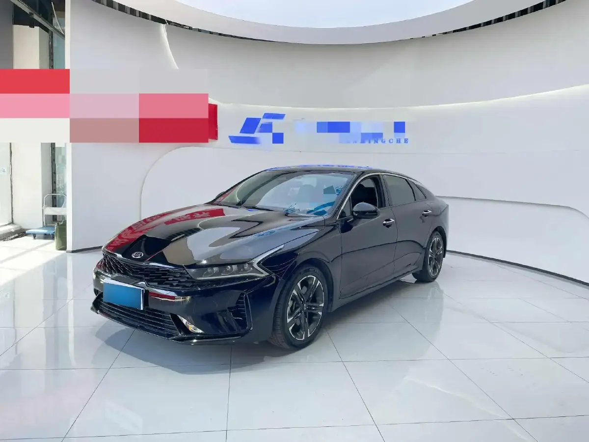 2020 Kia K5 2.0T 240HP L4 8AT