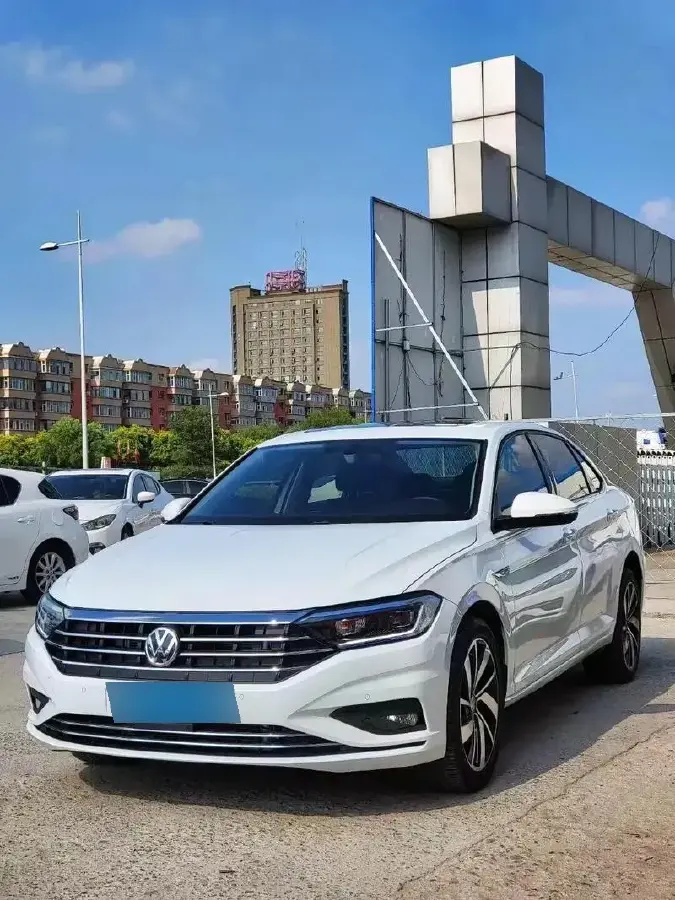 2021 Volkswagen Sagitar 1.4T 150HP L4 7DCT